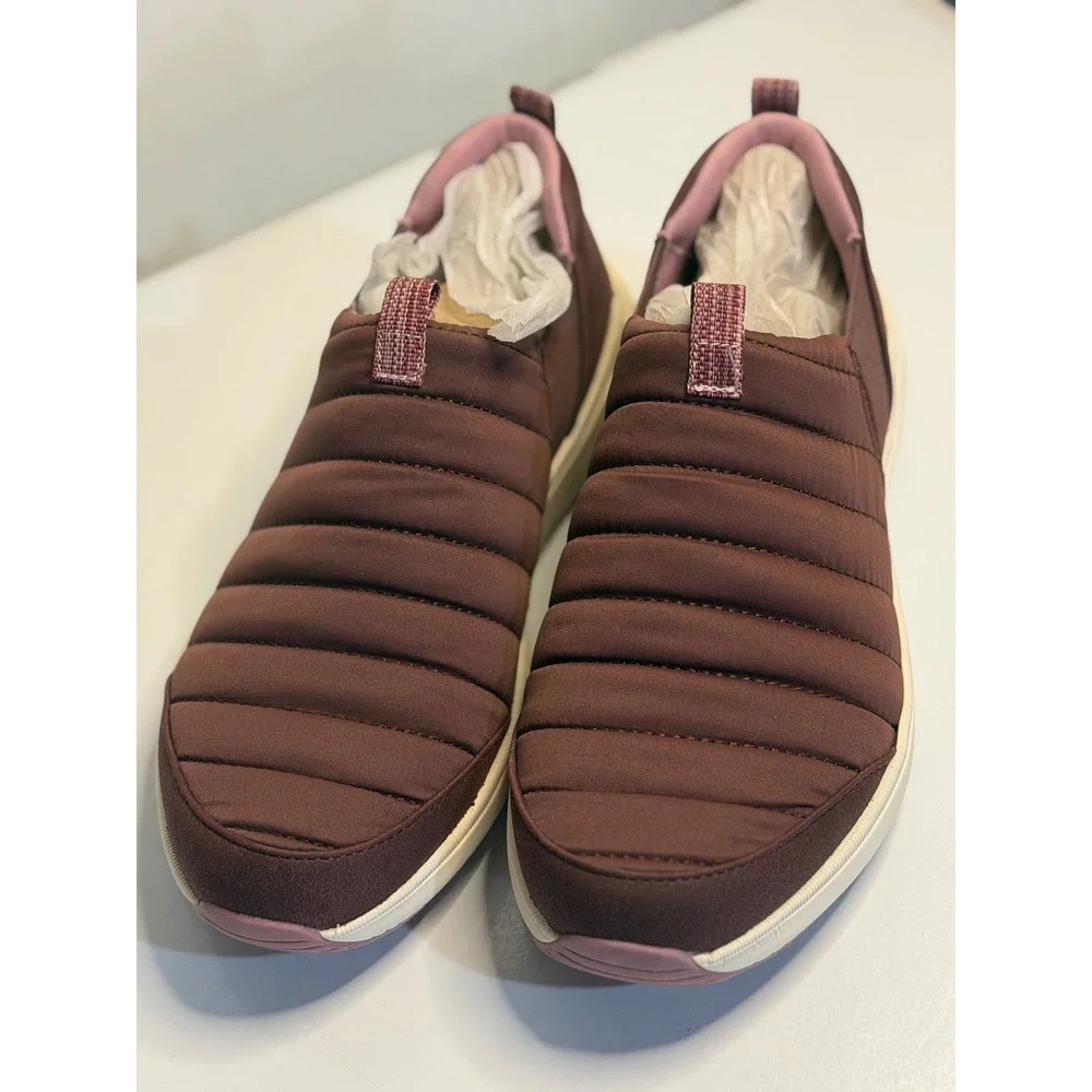 Ryka Pursuit Quilted Slip-Ons Windsor Red Comfort‎ Walking Shoes Size 8 Women